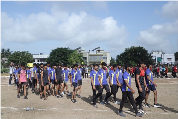 શાળાકીય રમોત્સવ ૨૦૨૫ અંતર્ગત જિલ્લાકક્ષાની  એથ્લેટીક્સ સ્પર્ધા યોજાઈ  જિલ્લાના ગ્રામ્ય અને શહેર વિસ્તારના ૧૫૦૦ થી વધુ ખેલાડીઓએ ભાગ લીધો