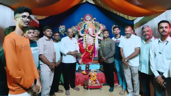 અમરેલી શહેરના વિવિધ ગણેશ પંડાલોમાં સાંસદ ભરત સુતરિયાની પૂજા આરતી – સમાજમાં સુખ, શાંતિ, એકતા અને સમૃદ્ધિ માટે પ્રાર્થના