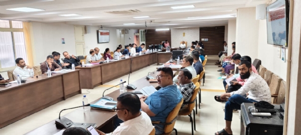 વિકેન્દ્રિત જિલ્લા આયોજન કાર્યક્રમ અંતર્ગત આજે મહત્વપૂર્ણ સમીક્ષા બેઠક યોજાઈ હતી.