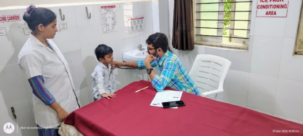 ગરેજ પ્રાથમિક આરોગ્ય કેન્દ્ર ખાતે સ્વસ્થ નારી, સશકત પરિવાર અભિયાન અંતર્ગત મેડિકલ કેમ્પ યોજાયો.