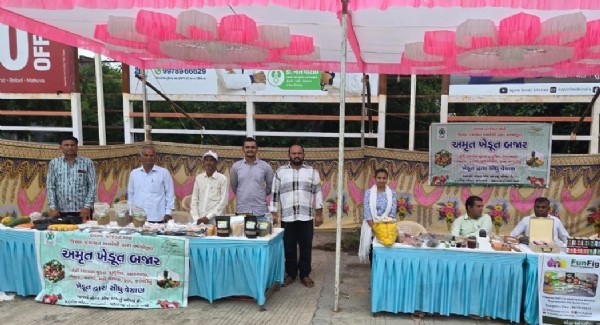 અમરેલીમાં પ્રાકૃતિક કૃષિ અભિયાન અંતર્ગત રસાયણમુક્ત ખેત પેદાશોના વેચાણ કેન્દ્રનું ઉદ્ઘાટન