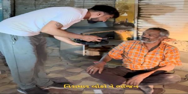 ઉનાના દેલવાડા ગામે એક વ્યક્તિના વિચારે,