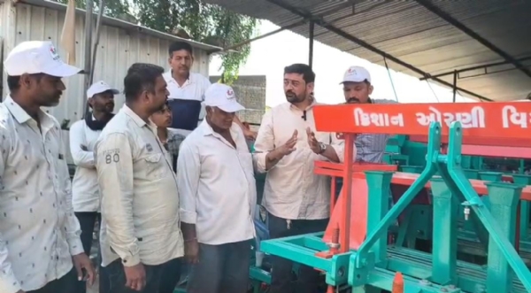 GSTમાં ઘટાડો અને સબસીડીનો લાભ: અમરેલી તેમજ સૌરાષ્ટ્રમાં ખેડૂતો ખેત ઓજારોની ખરીદી તરફ વળ્યા