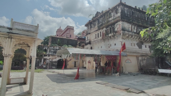 Danta rajvi parivar ma be ghat sthapan