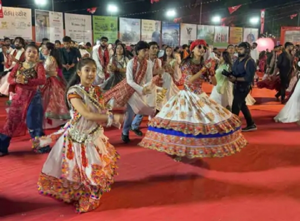 પાટણમાં રણકાર ગરબા 2025: નવરાત્રીમાં ખેલૈયાઓનો ઉમંગ છલકાયો