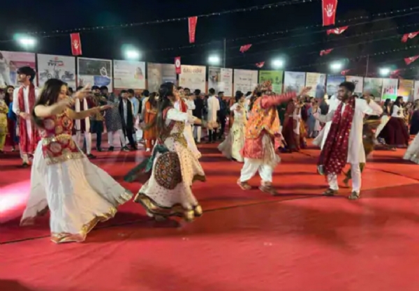પાટણમાં રણકાર ગરબા 2025: નવરાત્રીમાં ખેલૈયાઓનો ઉમંગ છલકાયો