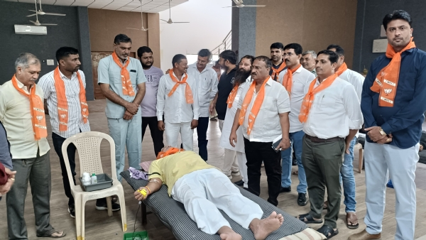 રક્તદાન કેમ્પ યોજાયો
