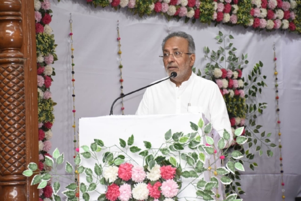 પોરબંદરમાં આત્મનિર્ભર ભારત અને યુવાનો વિષયક સંમેલન યોજાયું.