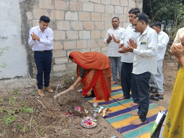 આયુર્વેદિક દવાખાનું ખાતમુહૂર્ત
