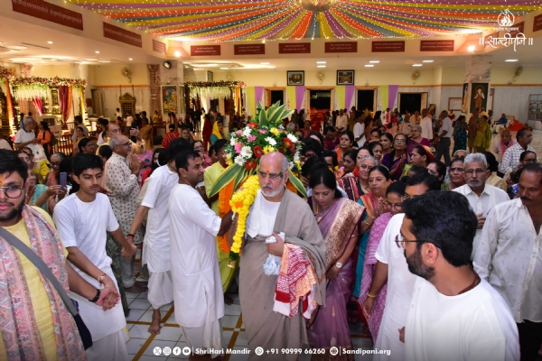 પોરબંદર હરિમંદિર ખાતે માતાજીની પાલખિયાત્રા સંપન્ન.