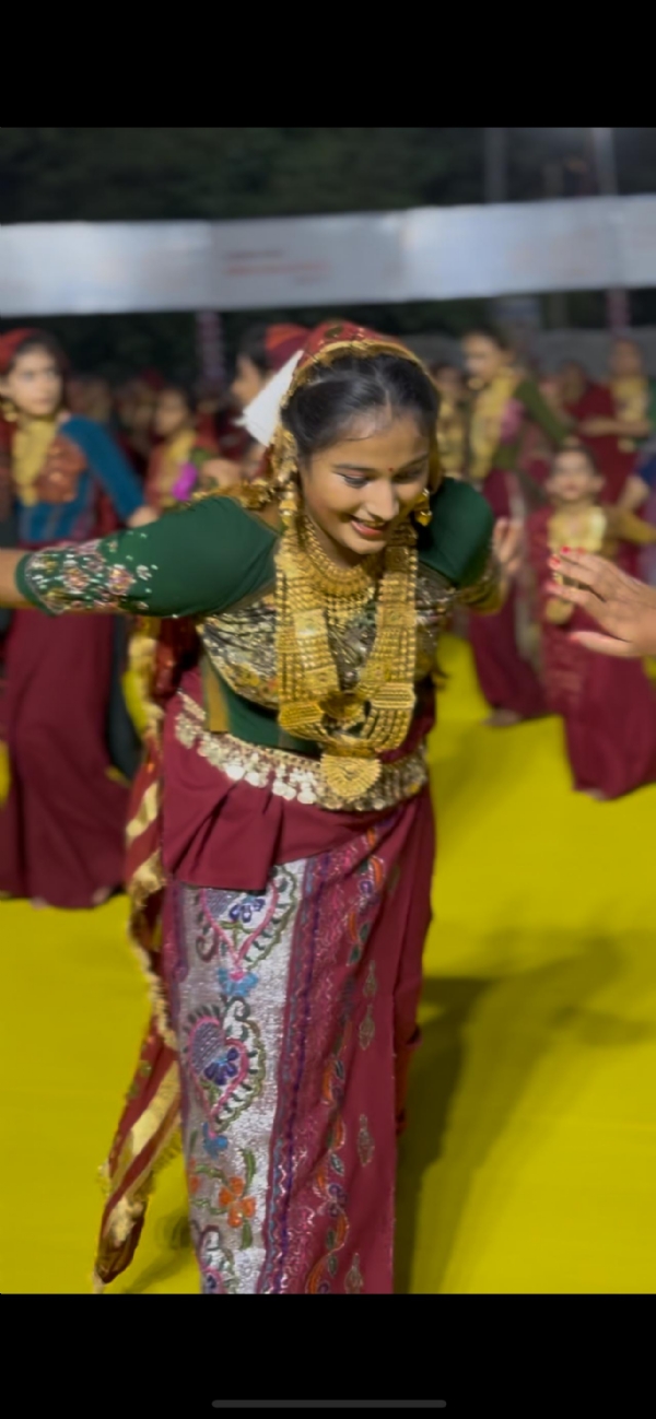 પોરબંદર માં મહેર સમાજ દ્વારા પરંપરાગત રાસ યોજાયો.