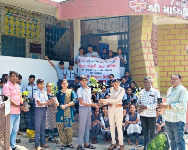 માધ્યમિક શાળા પેઢાવાડાના