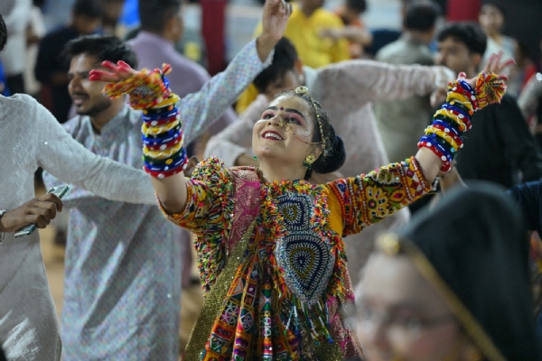ગાંધીનગર કલ્ચરલ ફોરમ ગરબા