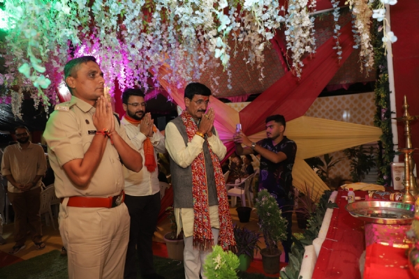 ભાદરવી પૂનમ પદયાત્રા દરમ્યાન ફતેહપુરા–ખેરાલુ ખાતે શ્રી ચામુંડા સેવા કેમ્પની મહેસાણા એસ.પી. હિમાંશુ સોલંકી દ્વારા મુલાકાત