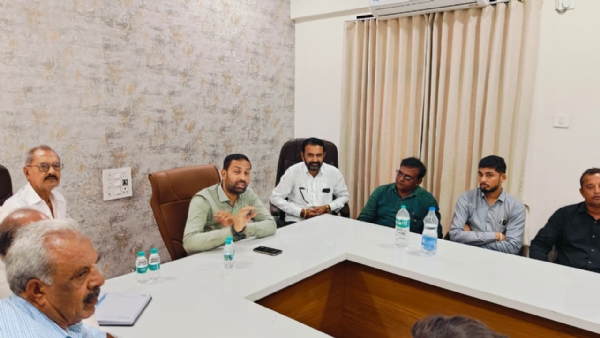 કૃષિ રાહત પેકેજમાંથી બાકી રહેલા ગામોની સમસ્યાઓને લઈને ધારાસભ્ય કૌશિક વેકરિયા સક્રિય, ખેડૂતોની માંગણીઓ મુખ્યમંત્રી તથા કૃષિમંત્રી સમક્ષ રજૂ