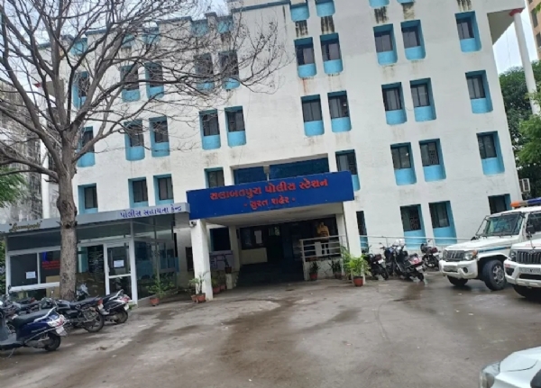 સલાબતપુરા પોલીસ