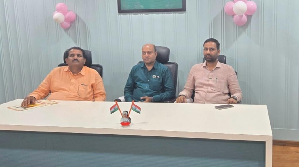 બગસરા મંડળીની નિકોલ શાખાના શુભારંભ પ્રસંગે નાયબ દંડક તથા ધારાસભ્ય કૌશિક વેકરિયાની ઉપસ્થિતિ, શુભકામનાઓ પાઠવી