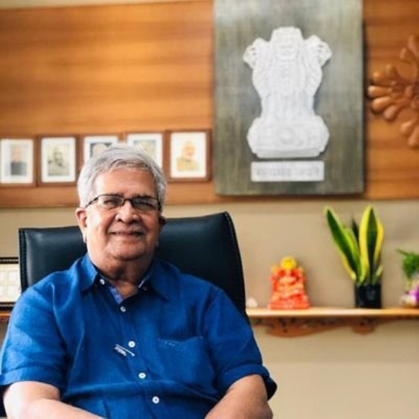 નાણામંત્રી કનુભાઈ દેસાઈ