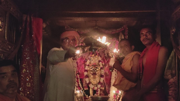 Ambaji mandir ni chavi ni puja