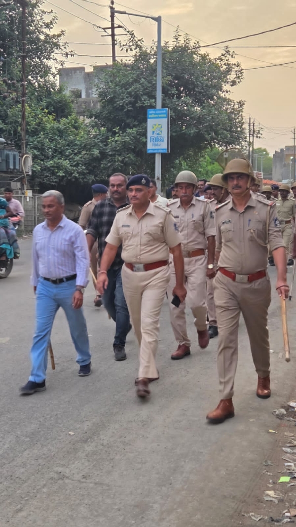 વેરાવળ શહેર વિસ્તારમાં ફ્લેગ માર્ચનુ આયોજન