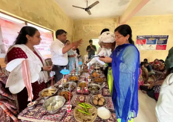 ભાટસણમાં પોષણ ઉત્સવ –ભાટસણ ગામમાં ટેક હોમ રાશન (THR) અને મિલેટ્સની વાનગીઓની સ્પર્ધાનું આયોજન કરવામાં આવ્યું.