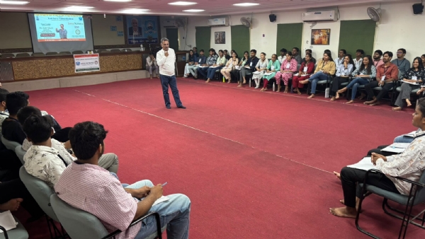 માર્ગ સલામતી કાર્યક્રમ