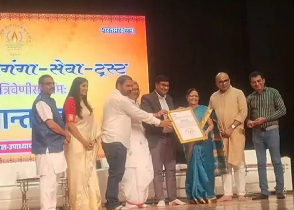 વડોદરામાં સિદ્ધપુરના જ્હાન્વીબેન શુકલનું સંસ્કૃત સેવામાં વિશેષ સન્માન