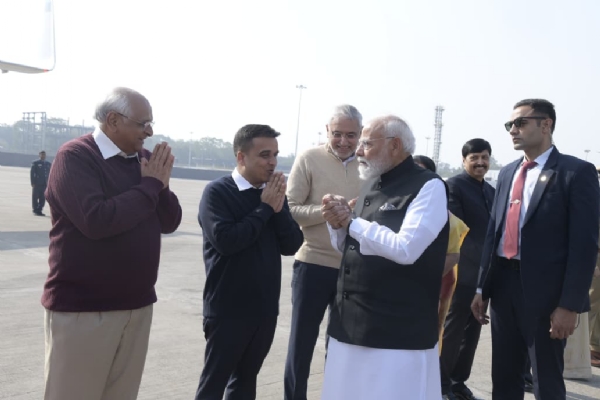 અમદાવાદ એરપોર્ટ અમદાવાદ એરપોર્ટ