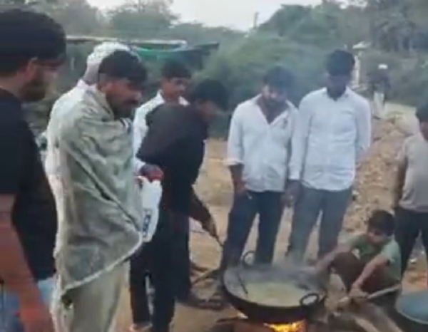 જેસંગપુરા ગામમાં જીવદયા ગ્રુપ દ્વારા શ્વાનો માટે શિરો બનાવવામાં આવ્યો