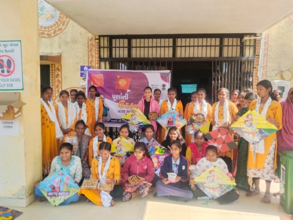 પૂર્ણાની ઉડાન” કાર્યક્રમ ઉજવણી અંતર્ગત દેડિયાપાડા ઘટક–2માં ચીકદા PHC ખાતે કિશોરીઓના આરોગ્યની તપાસ