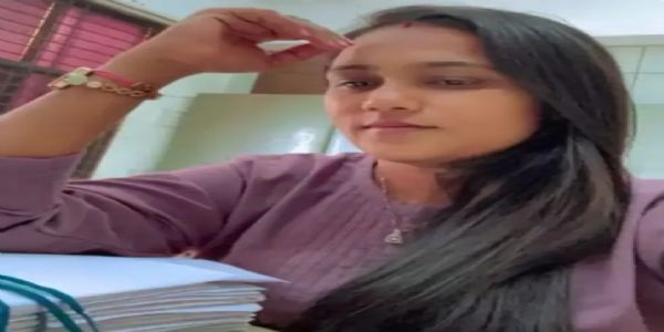 સુરતમાં ઓલપાડના મહિલા નાયબ મામલતદારે ગળેફાંસો ખાઈ આપઘાત કર્યો, રાંદેર વિસ્તારમાં ચકચાર