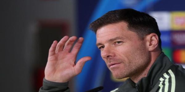 રિયલ મેડ્રિડે જાબી અલોન્સો સાથેનો કરાર સમાપ્ત કર્યો, અલ્વારો આર્બેલોઆને નવા મુખ્ય કોચ તરીકે નિયુક્ત કર્યા