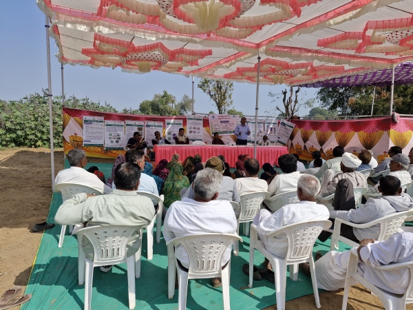 ગૌ આધારિત પ્રાકૃતિક કૃષિ દ્વારા સમૃદ્ધ ભારત તરફ એક પગલું ગૌ આધારિત પ્રાકૃતિક કૃષિ દ્વારા સમૃદ્ધ ભારત તરફ એક પગલું