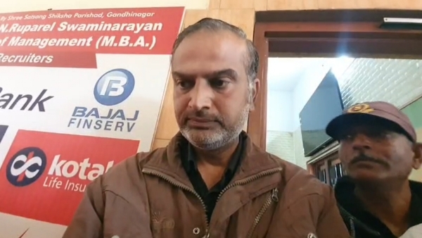 જે.એન.રૂપારેલ કોલેજ ખાતે એમ.બી.એના 42 વિદ્યાર્થીઓનું ભાવિ અંધકારમય.