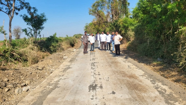 Inauguration of development works worth Rs. 1.22 crore on Jambuda-Hadida road