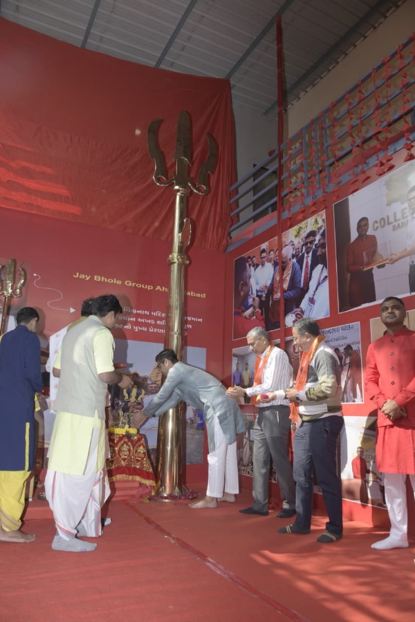 અમદાવાદ ખાતે અખંડ શક્તિ ત્રિશૂલના દર્શનનો ભવ્ય પ્રારંભ