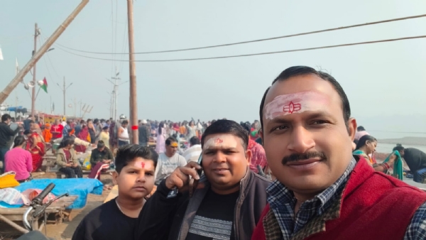 પ્રયાગરાજ માઘ મેળામાં પવિત્ર સ્નાન