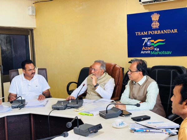 કેબિનેટ મંત્રી અર્જુન મોઢવાડિયાની ઉપસ્થિતિમાં સંકલન સમિતિની બેઠક યોજાઈ.