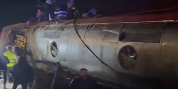 સ્પેનમાં ટ્રેન અકસ્માત: 21 લોકોના મોત, 30 ઘાયલ ગંભીર હાલતમાં