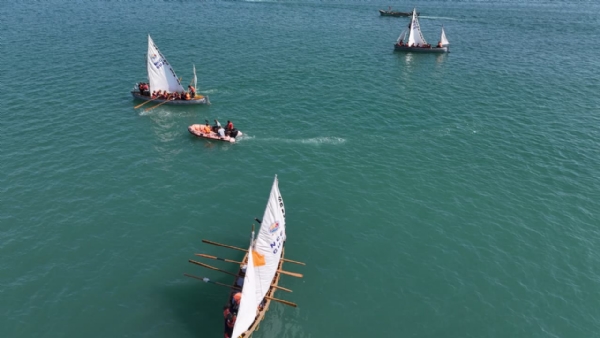 પોરબંદર ખાતે સૌરાષ્ટ્ર સમુદ્ર અભિયાન નૌકાયન પ્રવાસ ની ફ્લેગ ઓફ સેરેમની યોજાઈ.