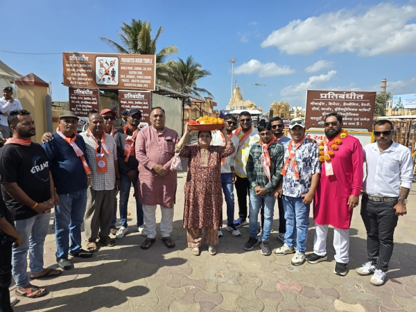 સોમનાથ મંદિરે ભવ્ય ધ્વજારોહણ