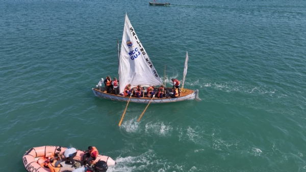 પોરબંદર ખાતે સૌરાષ્ટ્ર સમુદ્ર અભિયાન નૌકાયન પ્રવાસ ની ફ્લેગ ઓફ સેરેમની યોજાઈ.