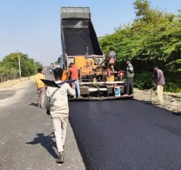 હારીજ તાલુકામાં કાઠી-કાતરા અને ટોટાણા-થરા સુધીના પાકા માર્ગોના મજબૂતીકરણનું કામ પૂર્ણતાની નજીક હારીજ તાલુકામાં કાઠી-કાતરા અને ટોટાણા-થરા સુધીના પાકા માર્ગોના મજબૂતીકરણનું કામ પૂર્ણતાની નજીક