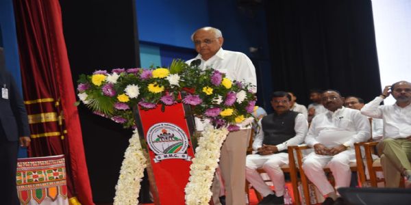 મહેસાણા મ્યુનિસિપલ કોર્પોરેશનના એક વર્ષ પૂર્ણ થતાં રૂ.836 કરોડના વિકાસ પ્રકલ્પોનું લોકાર્પણ–ખાતમુહૂર્ત