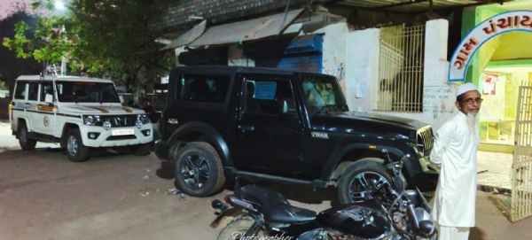 કોંઢ ગામમાં 40 લાખનું એસ્કેવેટર માટી ખોદતા ભરૂચ ખાણ ખનીજ વિભાગે ઝડપી પાડ્યું