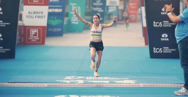 खेती बैंक की ब्रांड एम्बेसडर निरमा ठाकोर