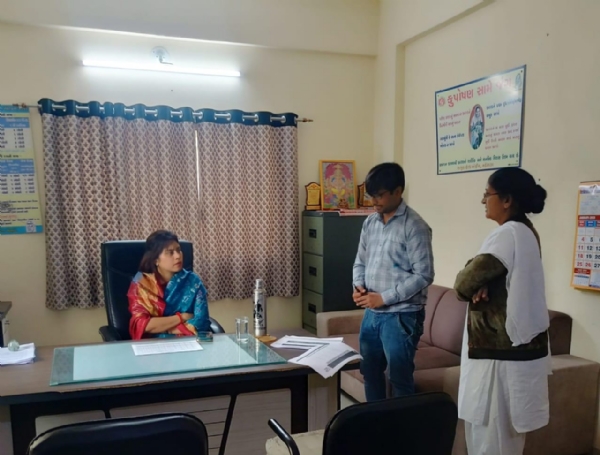 તાલુકા હેલ્થ ઓફિસ મહેસાણાની જિલ્લા વિકાસ અધિકારી દ્વારા મુલાકાત, યોજનાકીય કામગીરીની સમીક્ષા