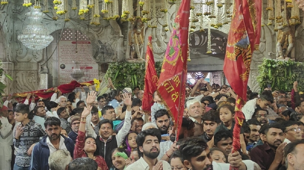 AMBAJI MA MA AMBA NO PRAGATYOTSAV