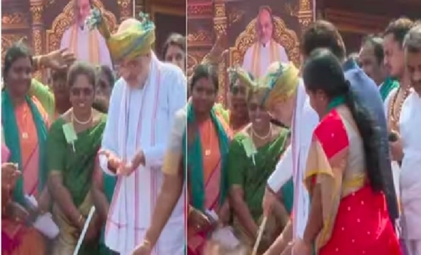 ત્રિચીના મંનારપુરમાં મોદી પોંગલ ઉજવણીમાં અમિત શાહ ત્રિચીના મંનારપુરમાં મોદી પોંગલ ઉજવણીમાં અમિત શાહ