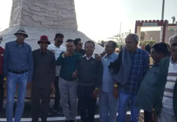 સિધ્ધપુર સિંધી વેપારી એસોસિએશન દ્વારા એક દિવસીય નડાબેટ પ્રવાસ આયોજન કરવામાં આવ્યું